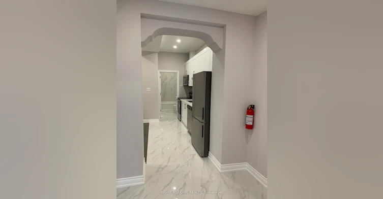 Main Floor Unit-57 Brunswick Avenue, Toronto, ON, M5S 2L8 - 3