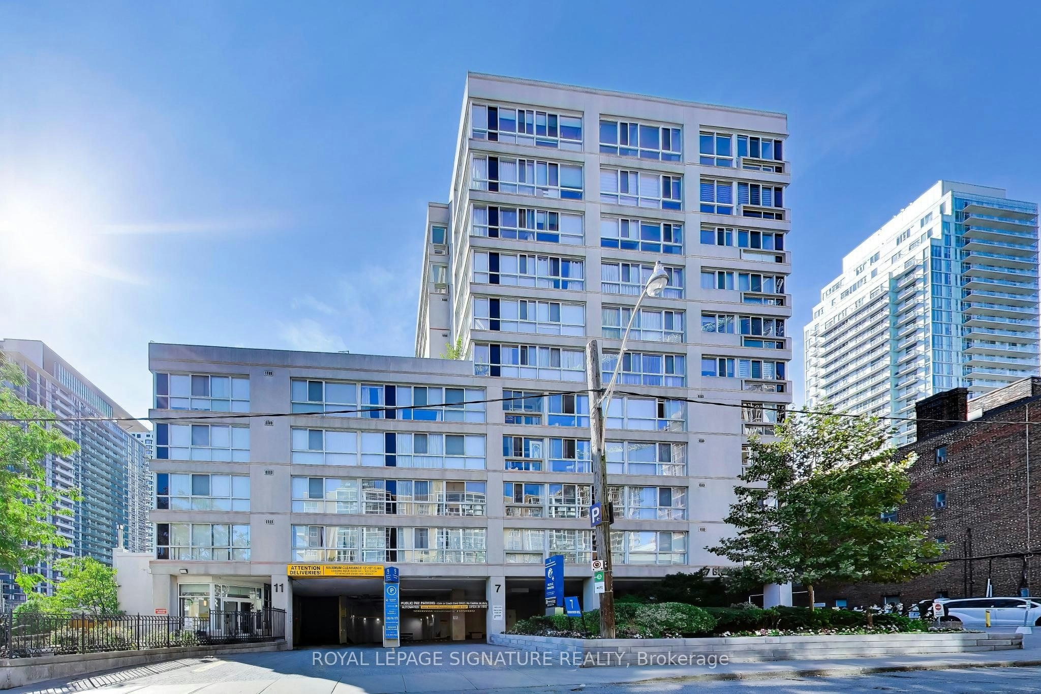 TH5-11 Broadway Avenue, Toronto, ON, M4P 1T7