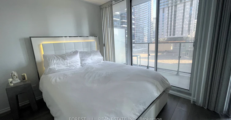 1110-125 Peter Street, Toronto, ON, M5V 0M2 - 7