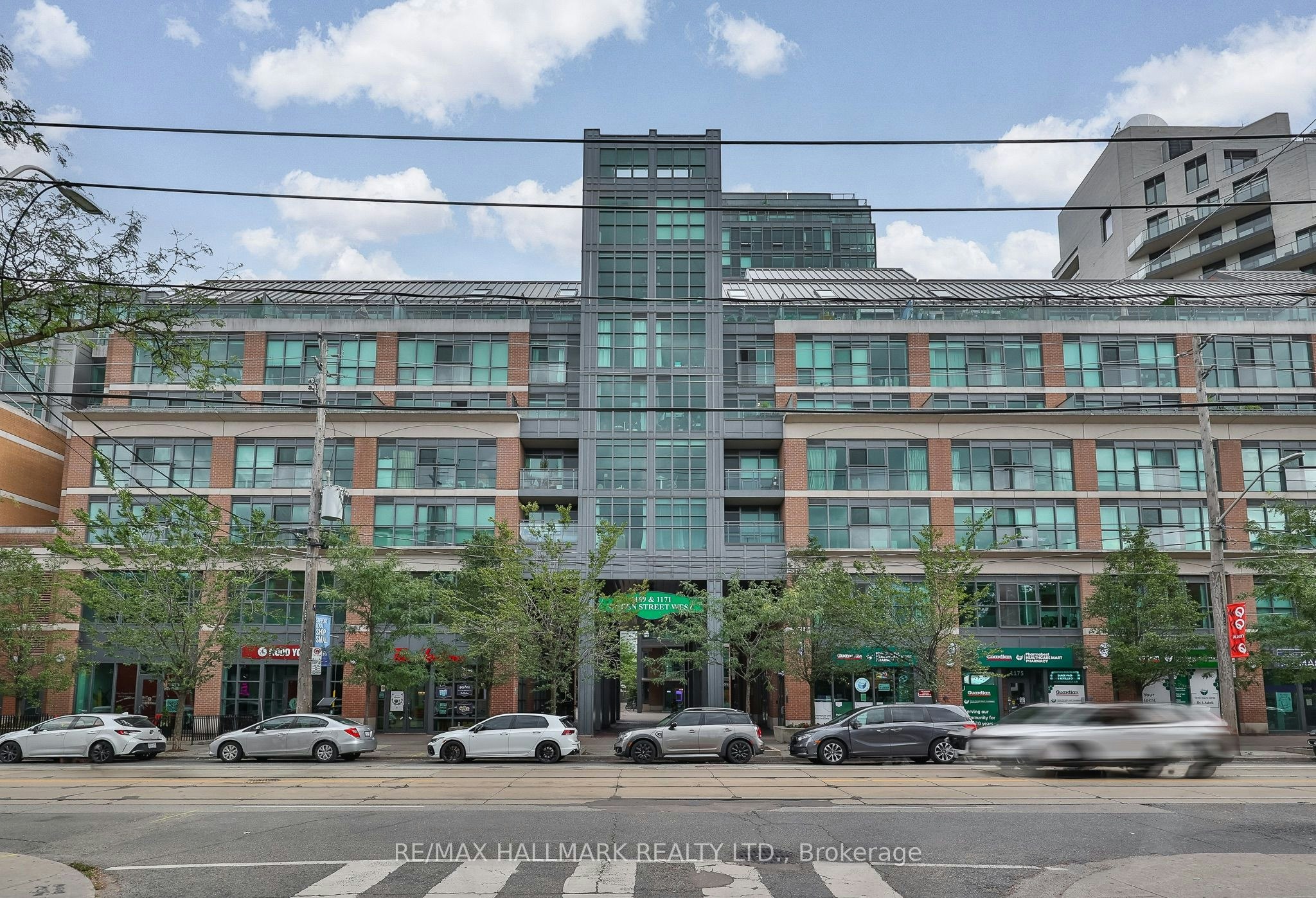 1309-1171 Queen Street W, Toronto, ON, M6J 0A5