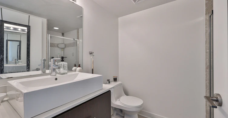 1309-1171 Queen Street W, Toronto, ON, M6J 0A5 - 9