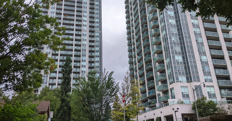 1608-18 Harrison Garden Boulevard, Toronto, ON, M2N 7J7