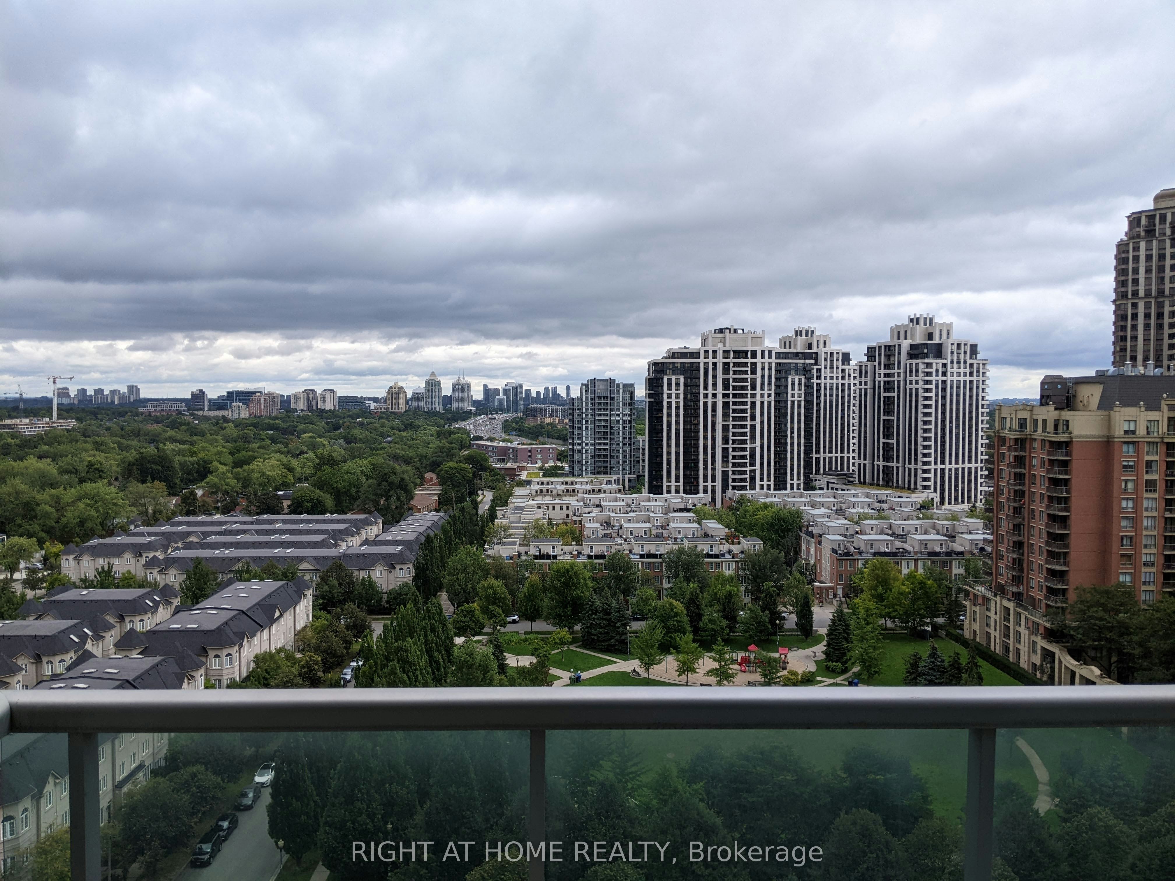 1608-18 Harrison Garden Boulevard, Toronto, ON, M2N 7J7 - 6