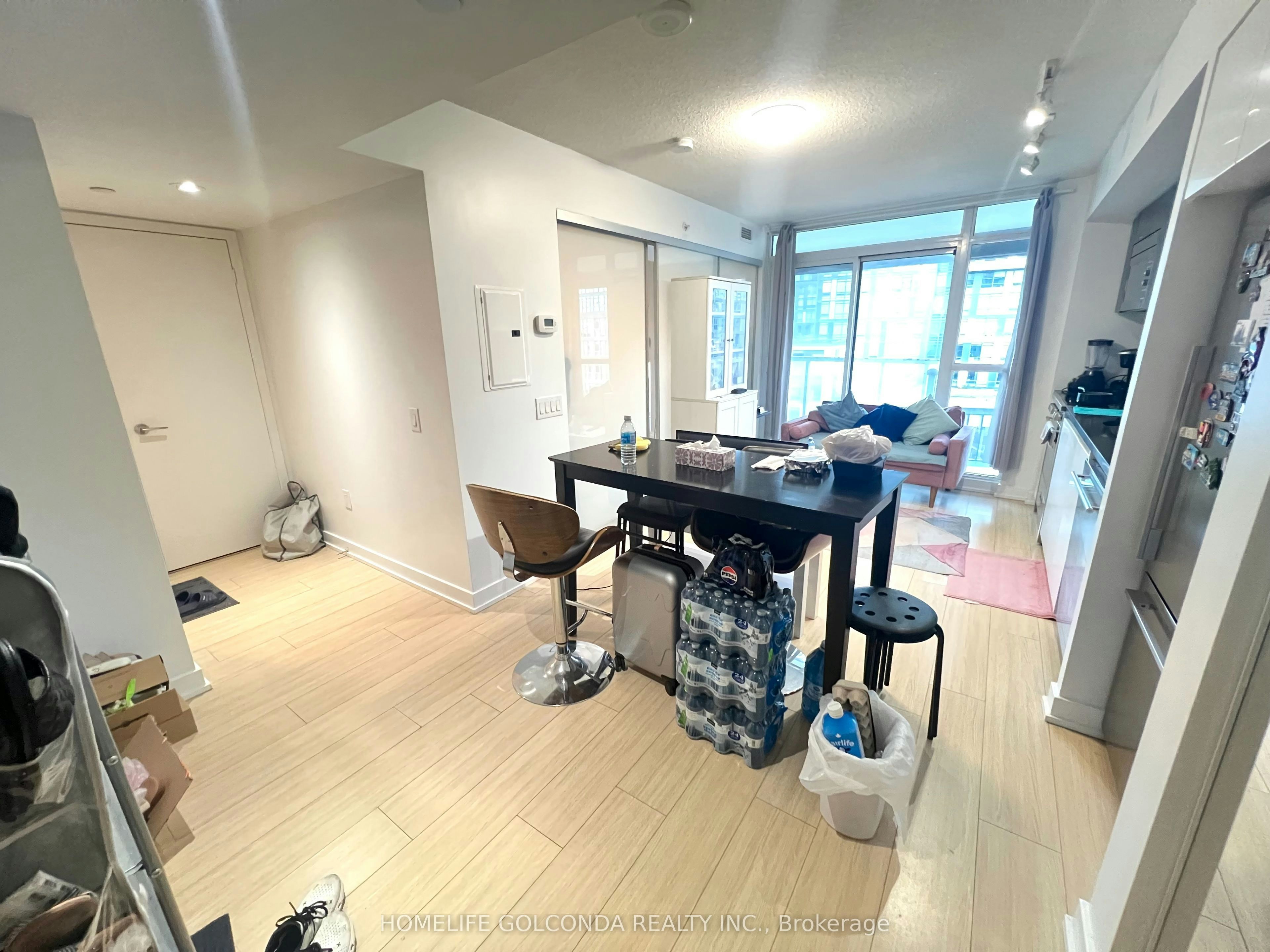 719-85 Queens Wharf Road, Toronto, ON, M5V 0J9