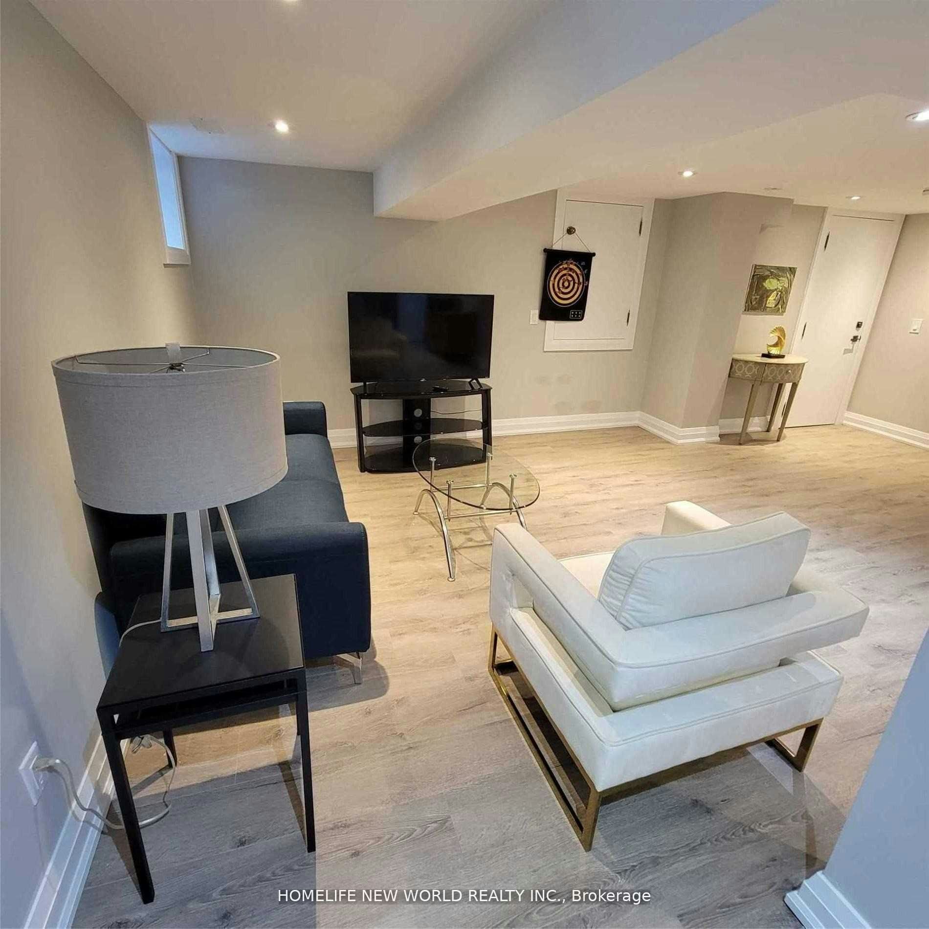 41 Brucewood Crescent, Toronto, ON, M6A 2G7 - 7