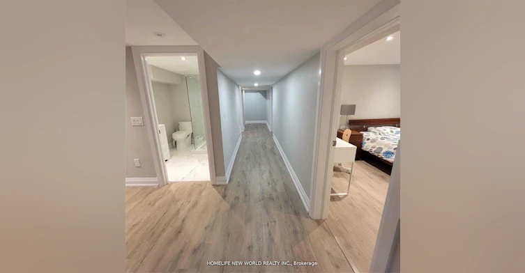 41 Brucewood Crescent, Toronto, ON, M6A 2G7 - 5