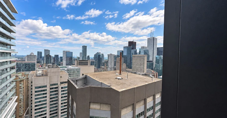 3703-238 Simcoe Street, Toronto, ON, M5T 0E2 - 2