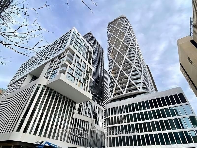 3703-238 Simcoe Street, Toronto, ON, M5T 0E2