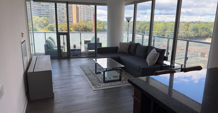 704-1815 Yonge Street, Toronto, ON, M4T 2A4 - 2