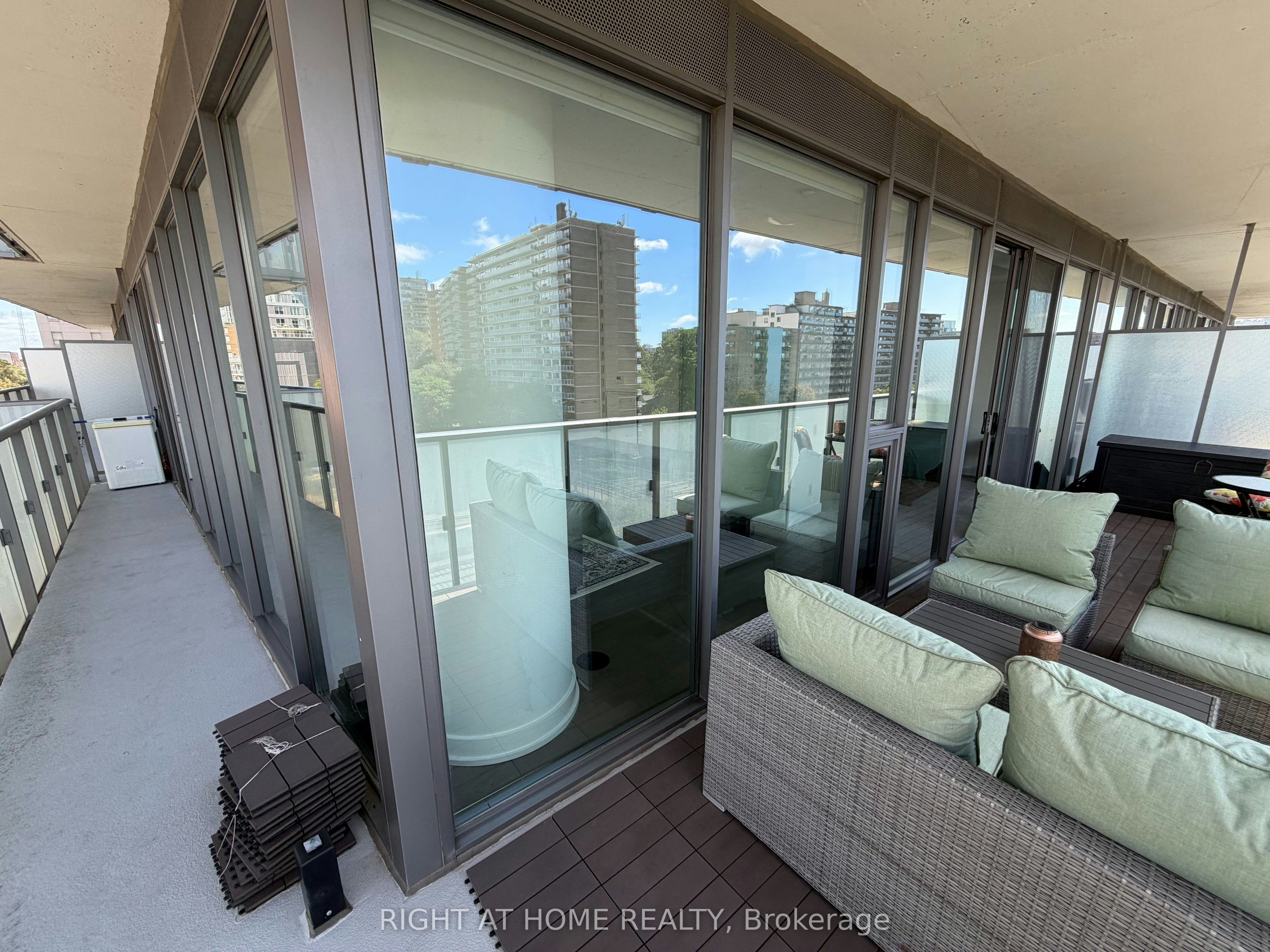 704-1815 Yonge Street, Toronto, ON, M4T 2A4 - 13