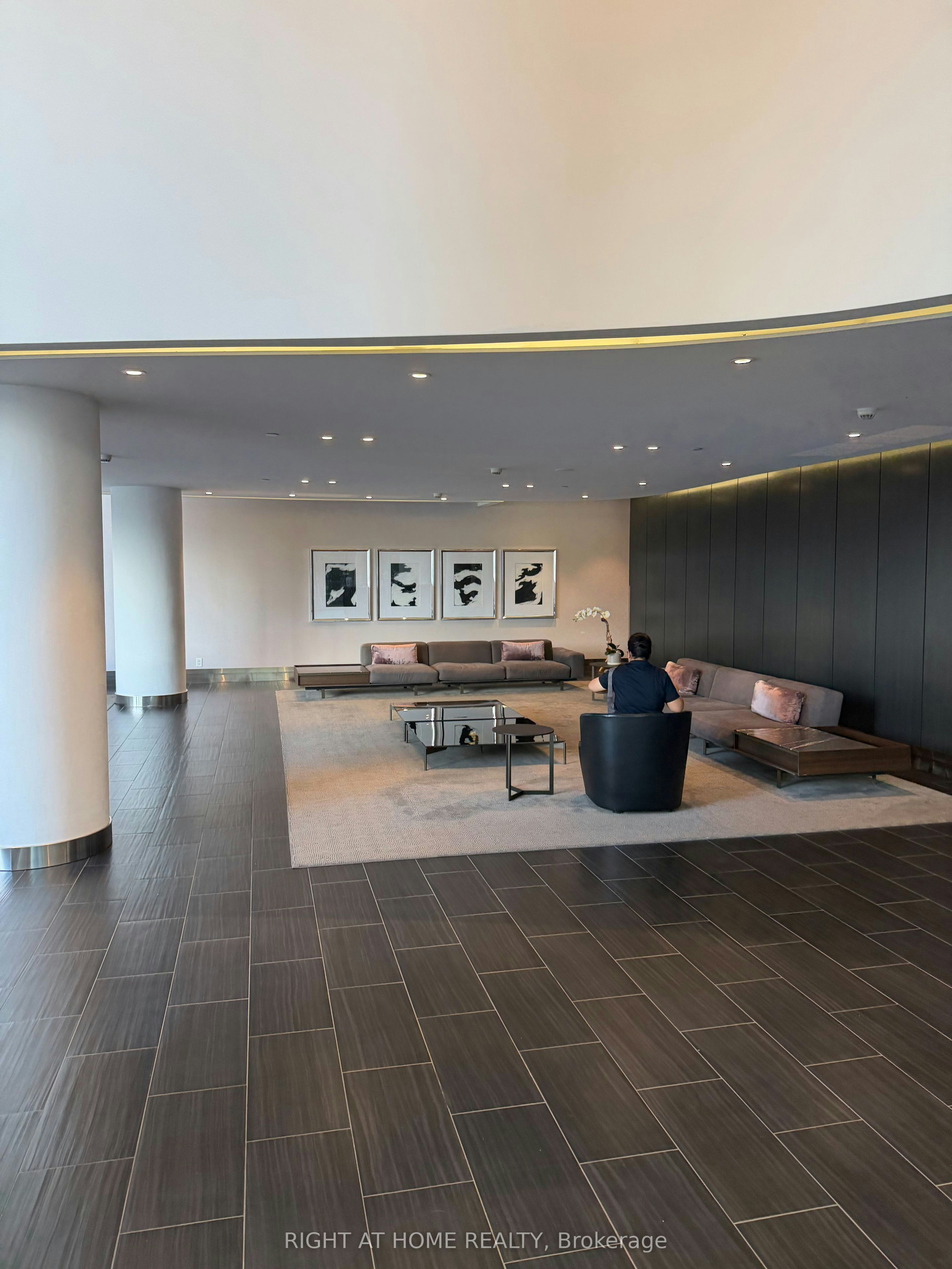 704-1815 Yonge Street, Toronto, ON, M4T 2A4 - 27