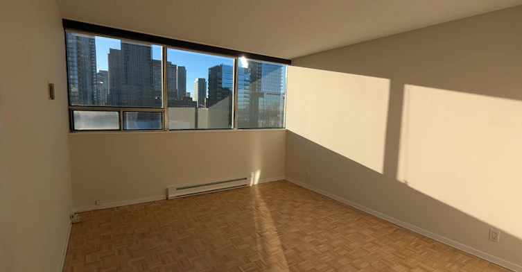2004-914 Yonge Street, Toronto, ON, M4W 3C8 - 8