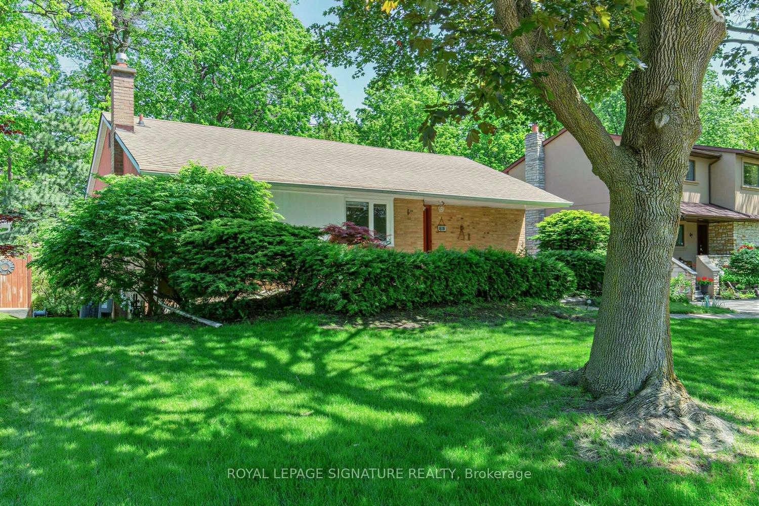 69 Greenland Road, Toronto, ON, M3C 1N4