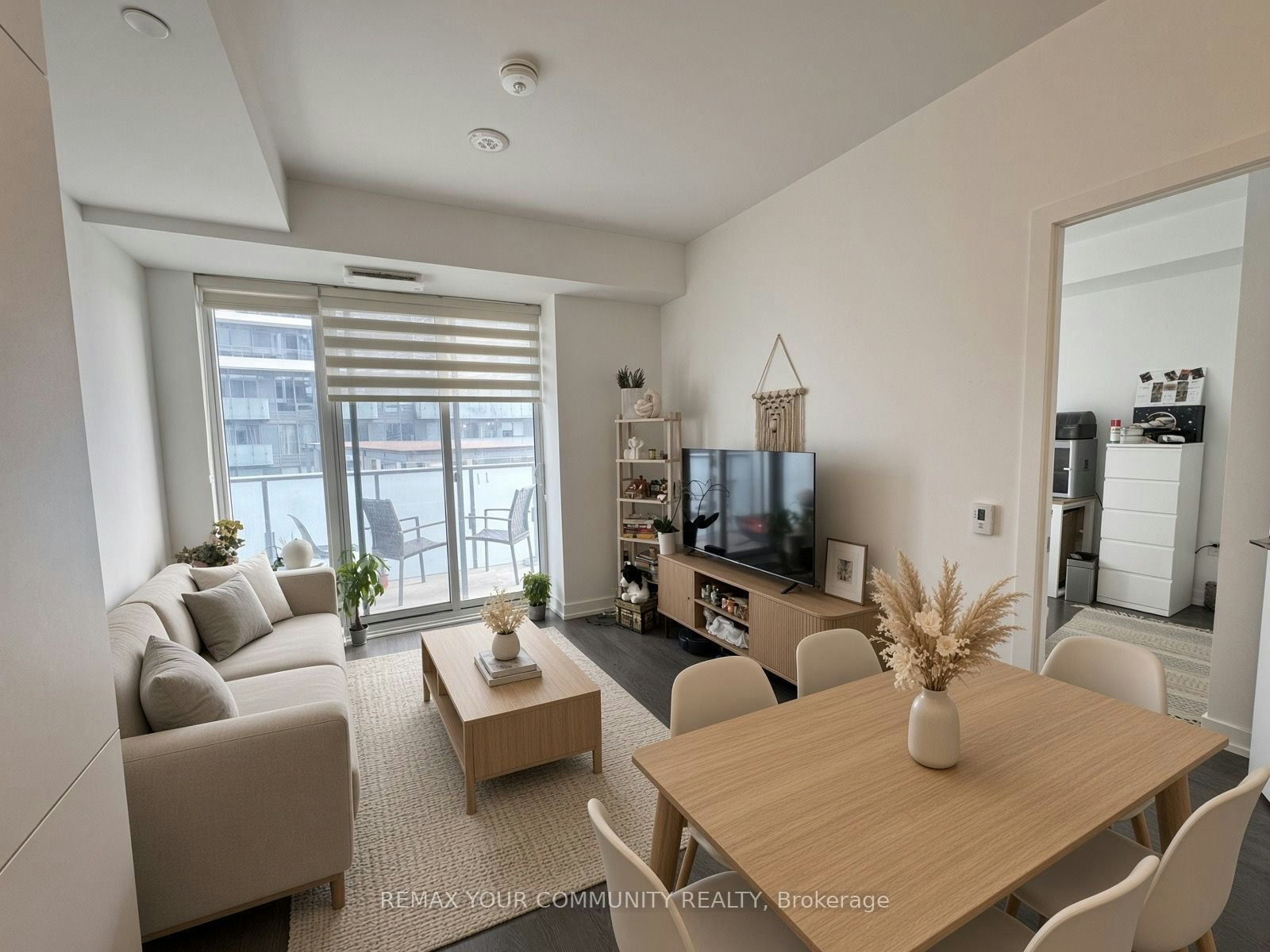 N1009-7 Golden Lion Heights, Toronto, ON, M2M 0C1