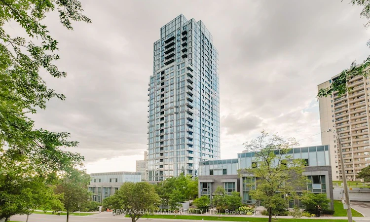 1803-18 Graydon Hall Drive