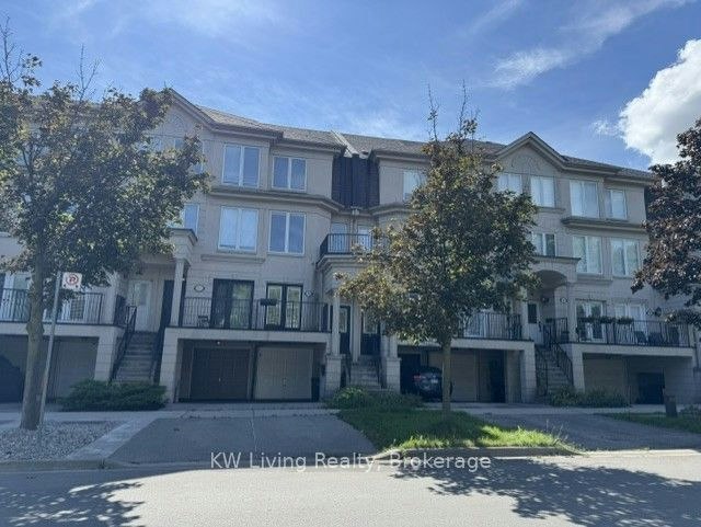 37B Green Belt Drive, Toronto, ON, M3C 1L8