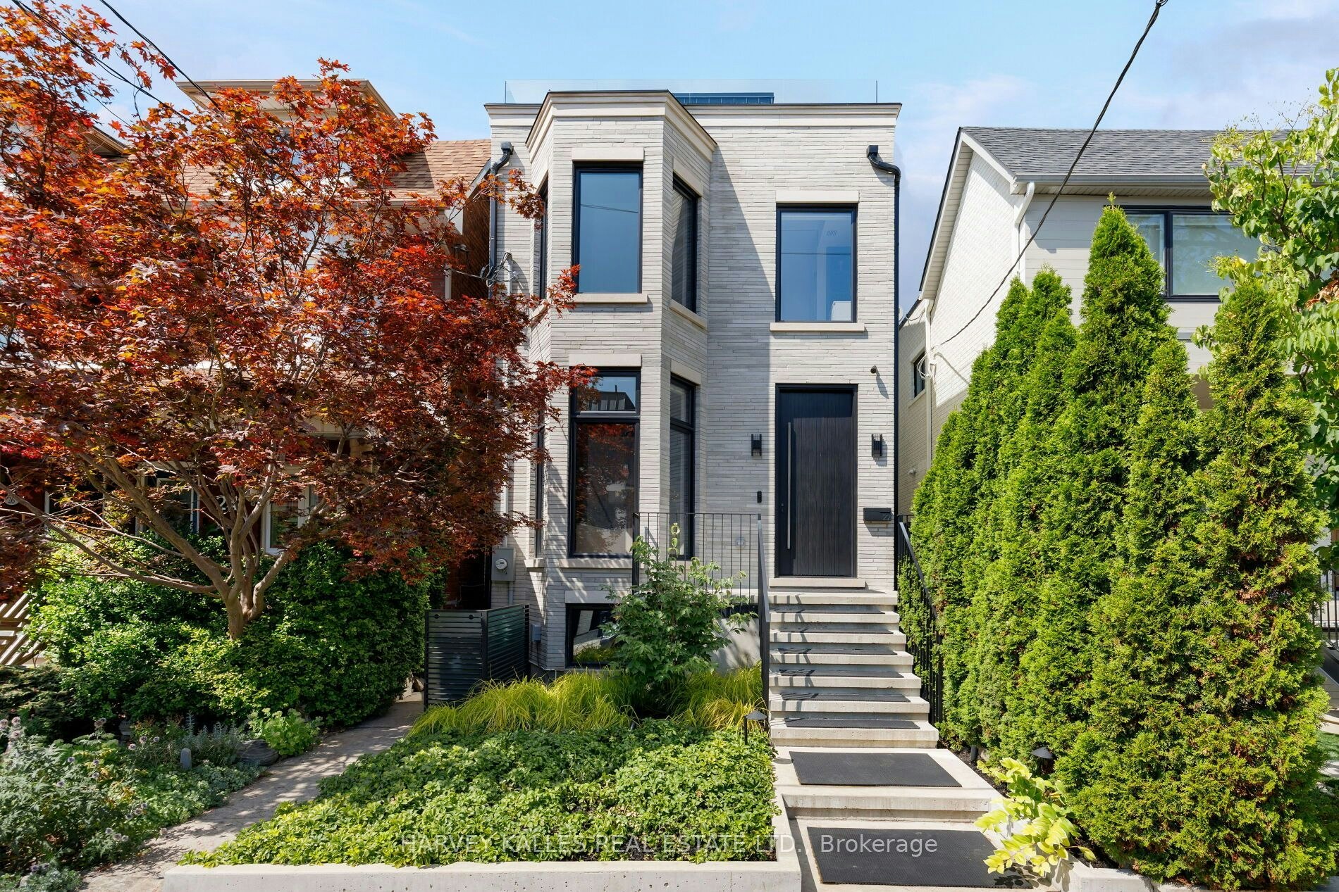 22 Foxley Street, Toronto, ON, M6J 1R1