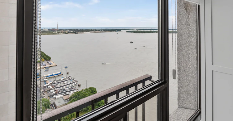 3503-65 Harbour Square, Toronto, ON, M5J 2L4 - 32