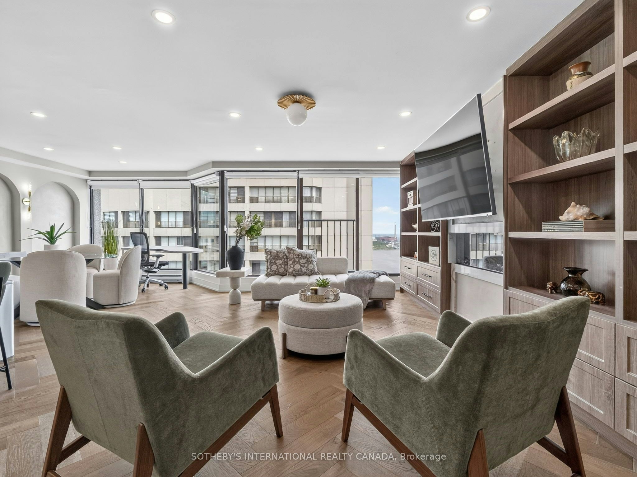 3503-65 Harbour Square, Toronto, ON, M5J 2L4 - 6