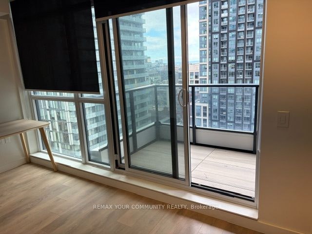 2510-38 Widmer Street, Toronto, ON, M5V 0P7 - 15