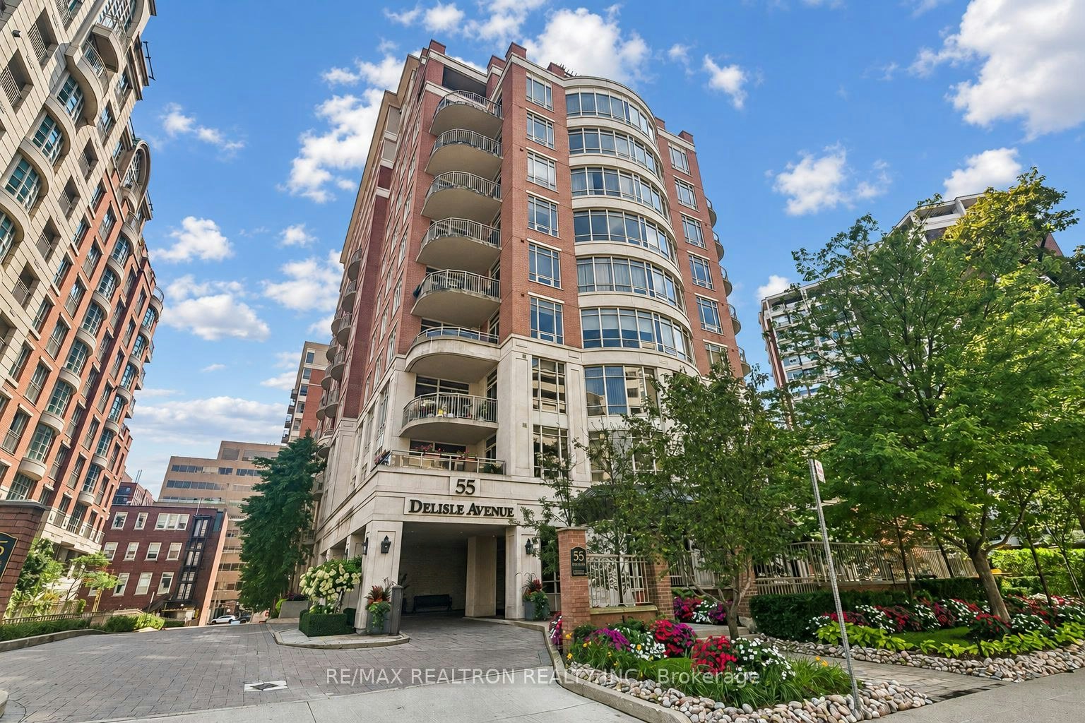 707-55 Delisle Avenue, Toronto, ON, M4V 3C2