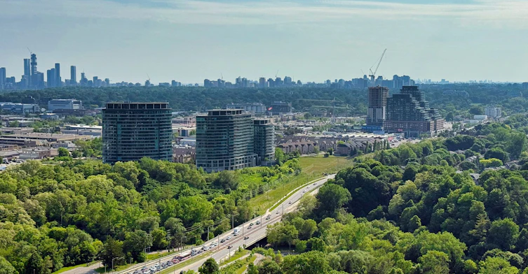 2801-30 Inn ON The Park Drive, Toronto, ON, M3C 0P7 - 38