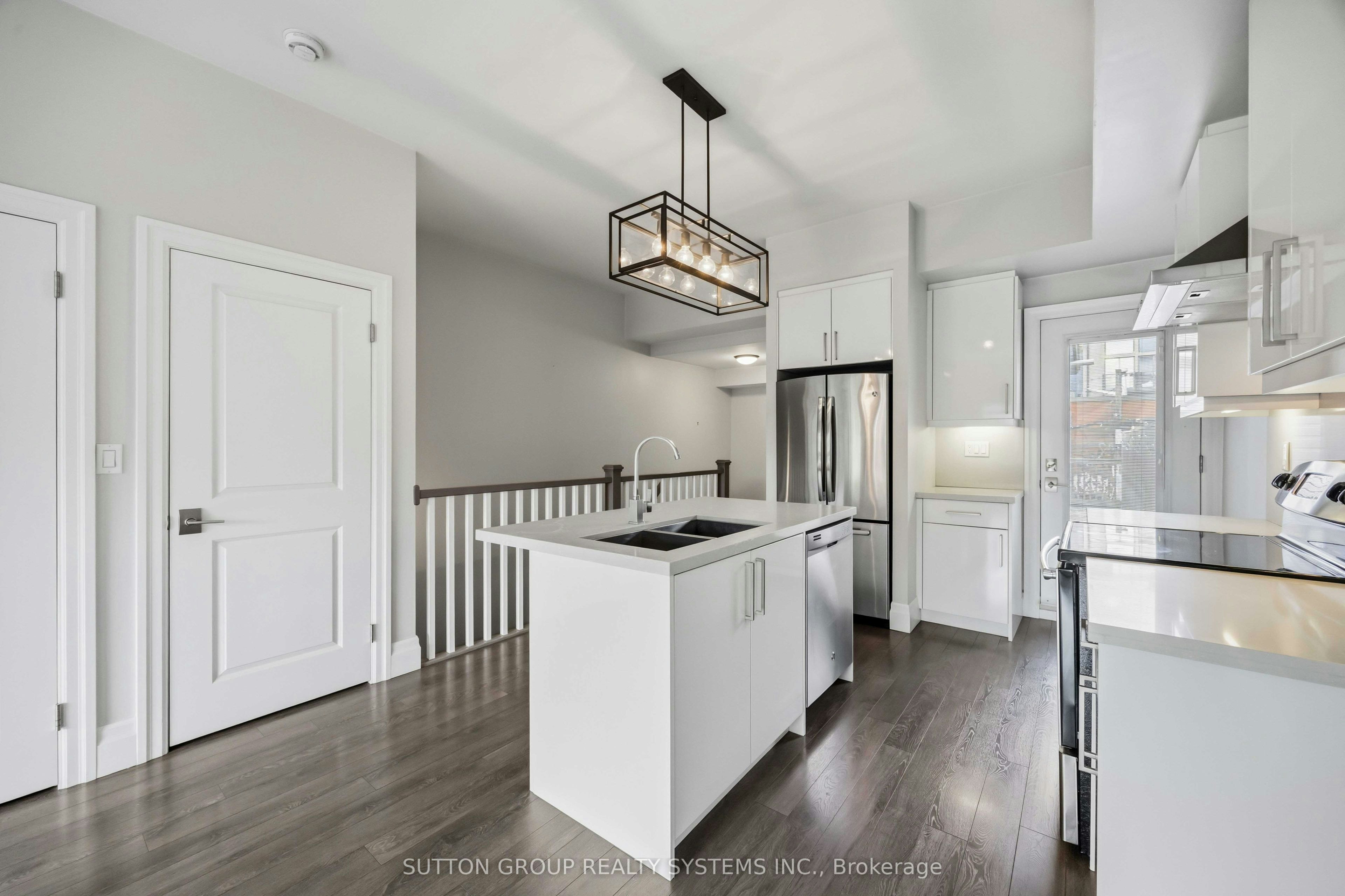 2-726 Richmond Street W, Toronto, ON, M6J 1C5 - 3