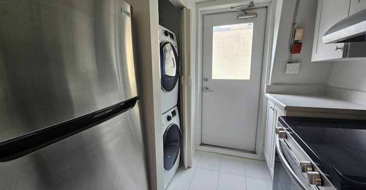 302-505 Church Street, Toronto, ON, M4Y 1H2 - 4