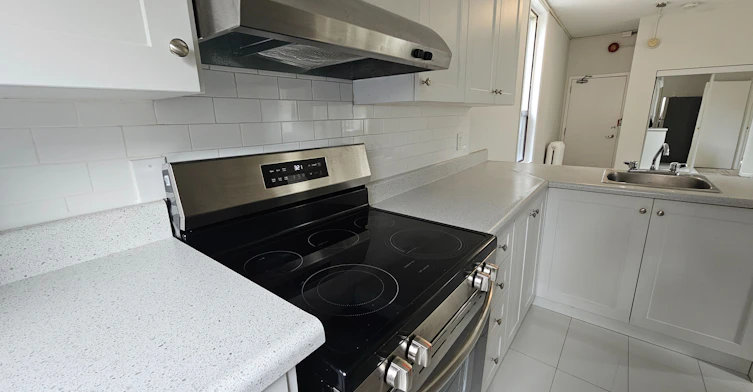 302-505 Church Street, Toronto, ON, M4Y 1H2 - 5