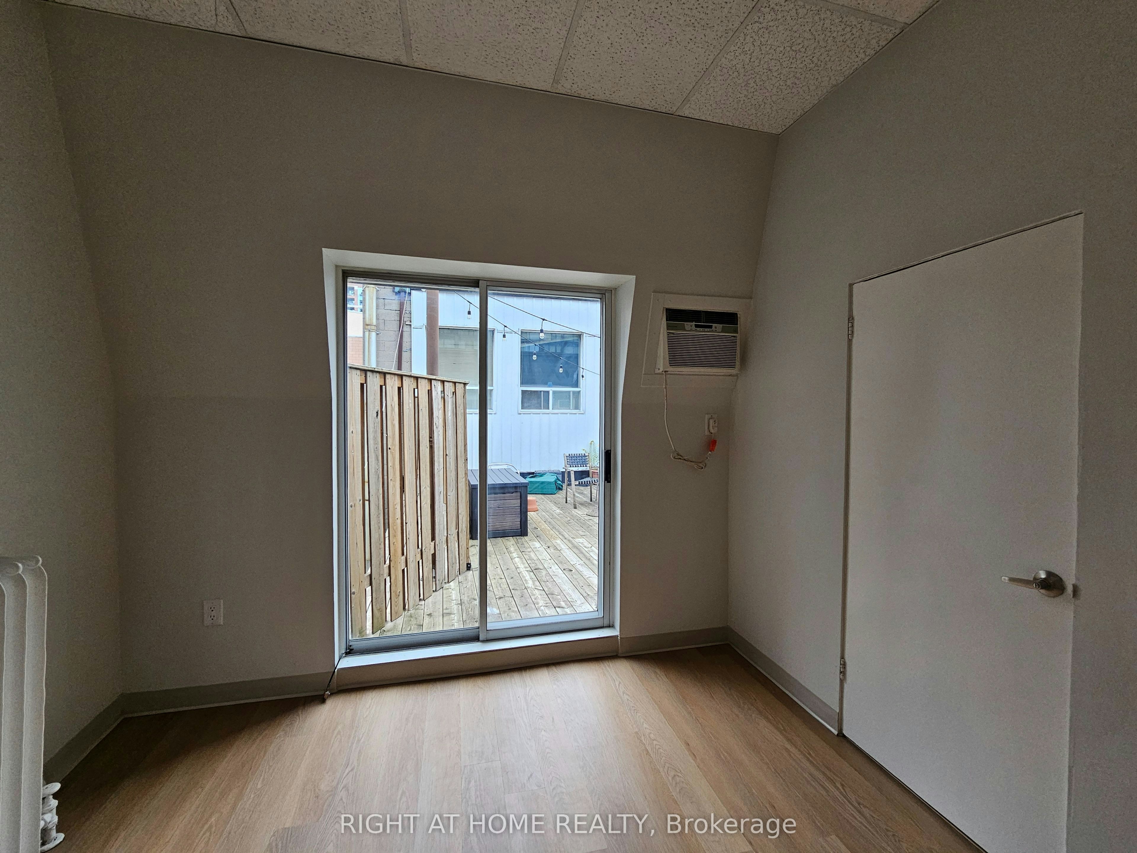 6-516 Yonge Street, Toronto, ON, M4Y 1X9 - 24