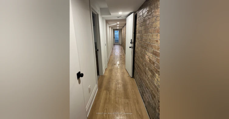 Lower-77 Brunswick Avenue, Toronto, ON, M5S 2L8 - 4
