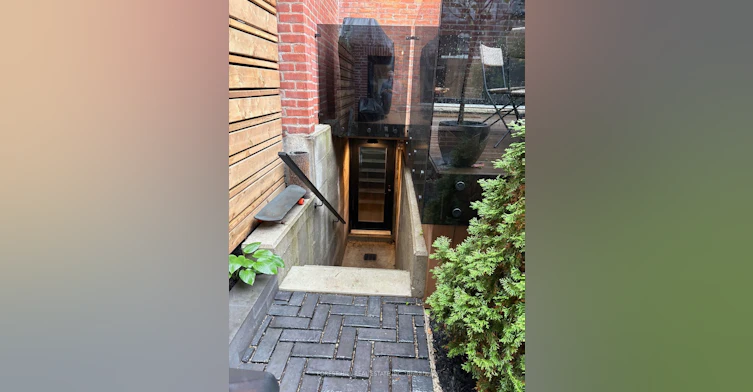 Lower-77 Brunswick Avenue, Toronto, ON, M5S 2L8 - 2