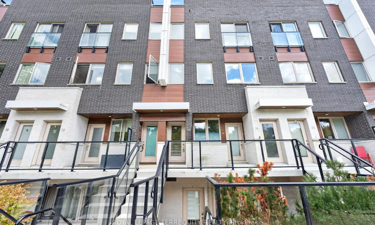 16-780 Sheppard Avenue E