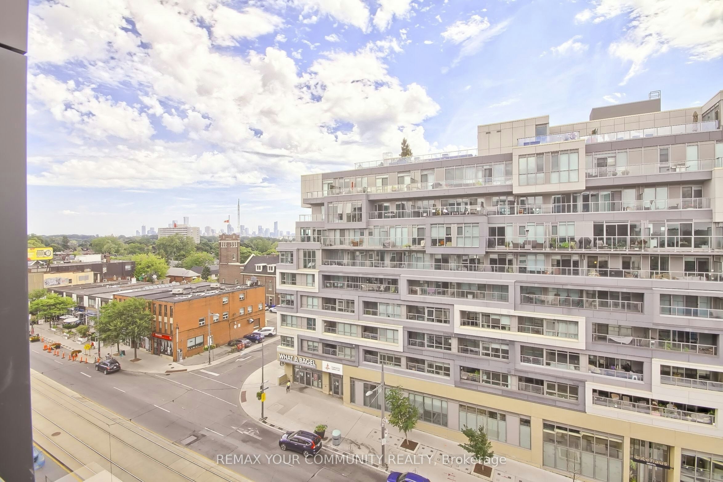 808-840 St Clair Avenue W, Toronto, ON, M6C 0A4 - 23