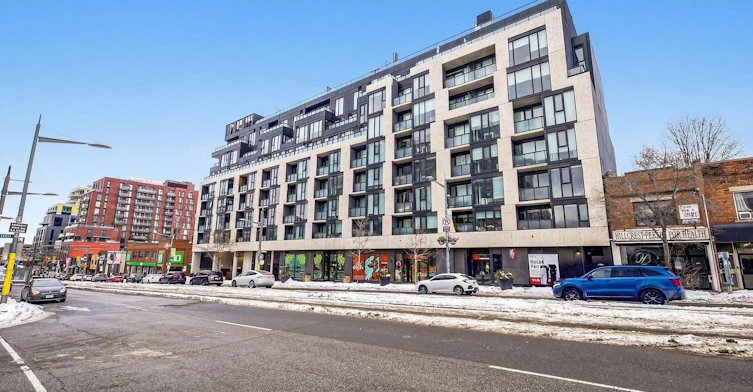 808-840 St Clair Avenue W, Toronto, ON, M6C 0A4