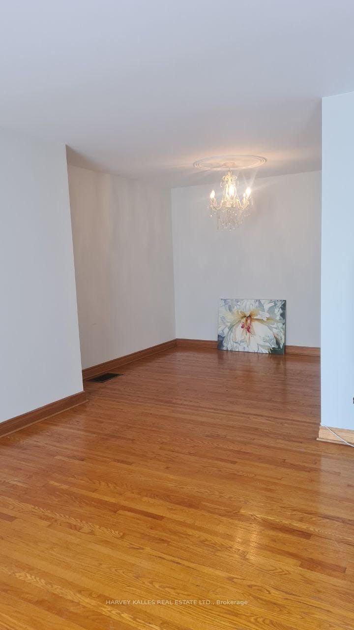 48 Green Bush Road, Toronto, ON, M2M 1P3 - 6