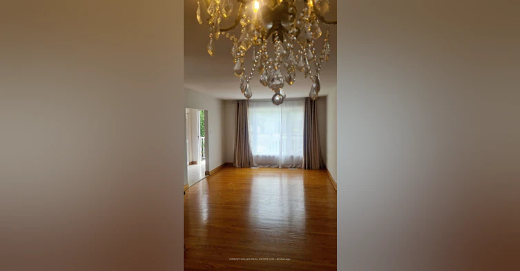 48 Green Bush Road, Toronto, ON, M2M 1P3 - 4