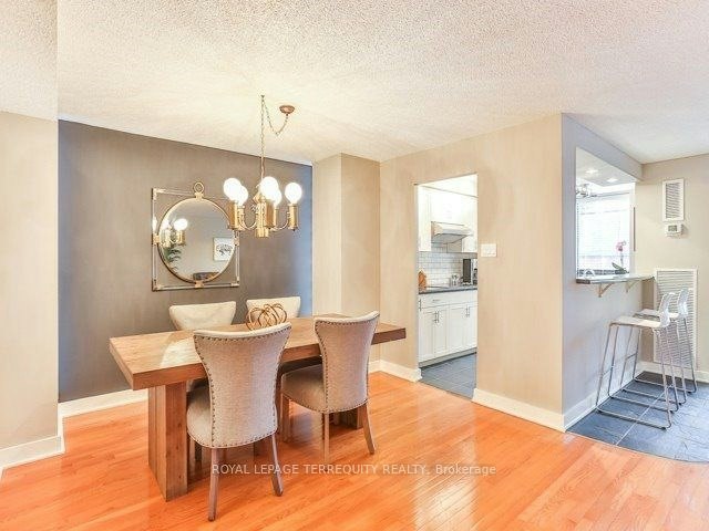 803-30 Church Street, Toronto, ON, M5E 1S7 - 16