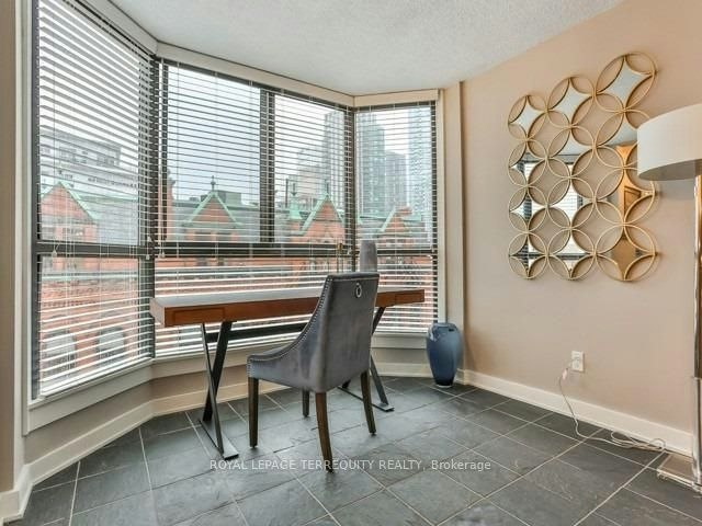 803-30 Church Street, Toronto, ON, M5E 1S7 - 11