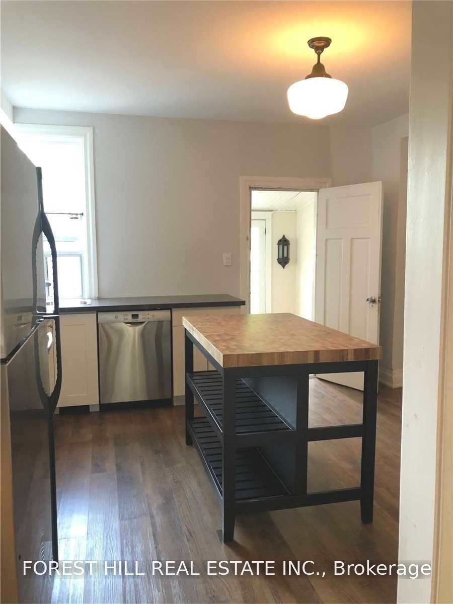 37 Hendrick Avenue, Toronto, ON, M6G 3S4 - 8