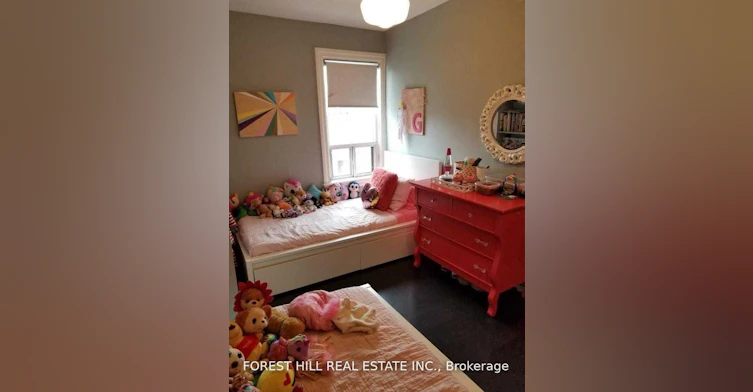 37 Hendrick Avenue, Toronto, ON, M6G 3S4 - 16
