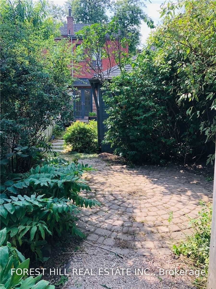 37 Hendrick Avenue, Toronto, ON, M6G 3S4 - 21