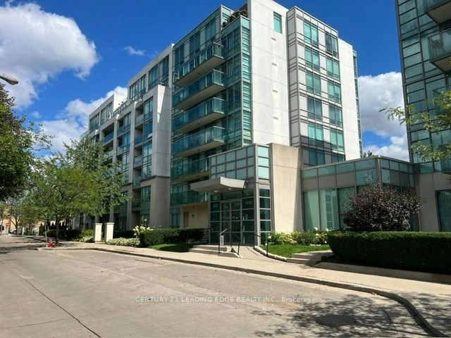 706-3830 Bathurst Street, Toronto, ON, M3H 6C5