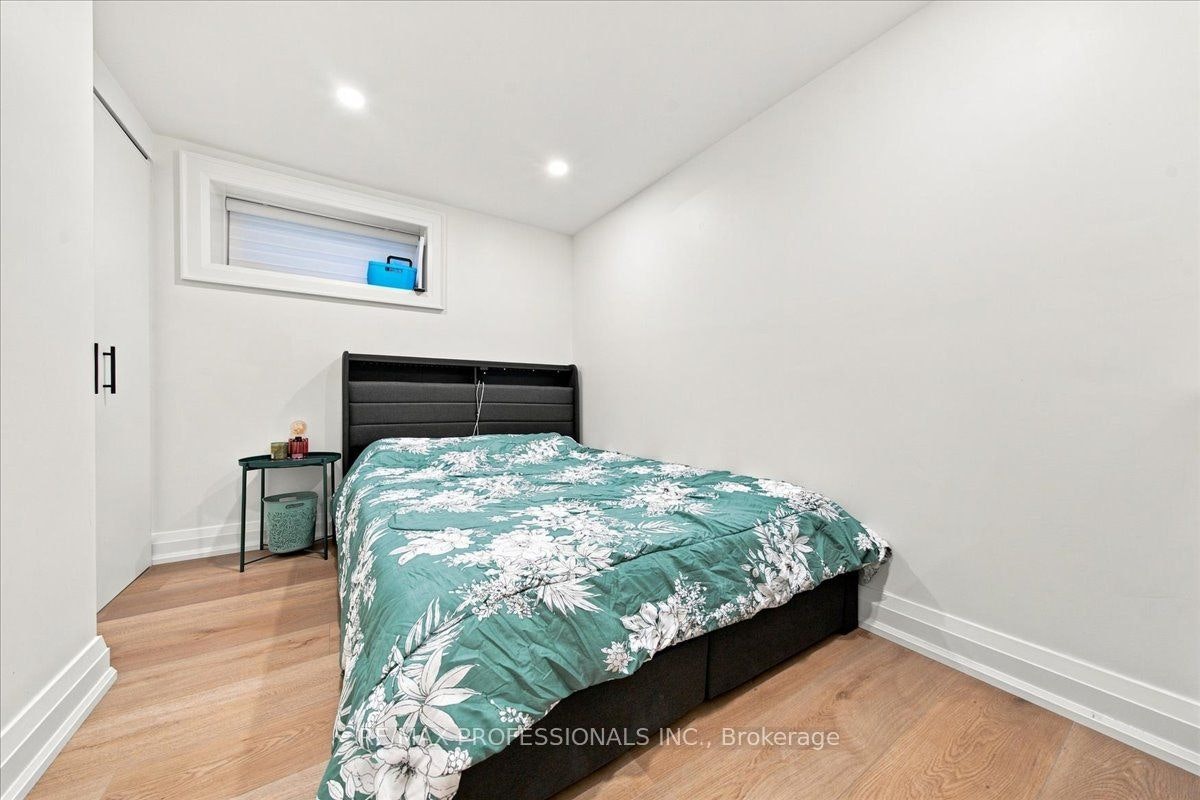 Lower-134 Argyle Street, Toronto, ON, M6J 1N9 - 16