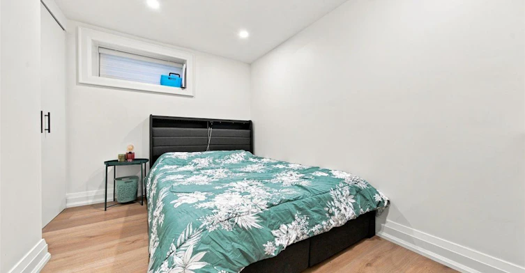 Lower-134 Argyle Street, Toronto, ON, M6J 1N9 - 16