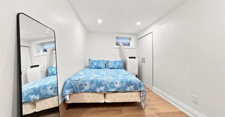 Lower-134 Argyle Street, Toronto, ON, M6J 1N9 - 20