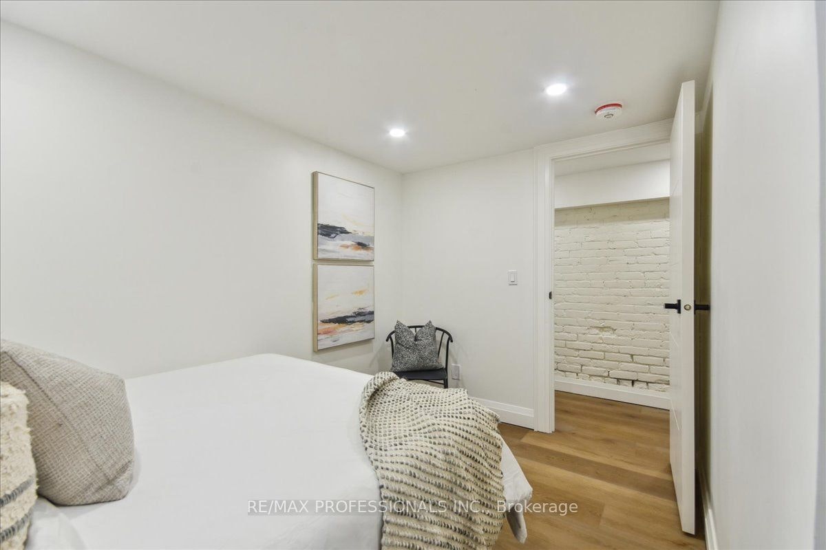 Lower-134 Argyle Street, Toronto, ON, M6J 1N9 - 19