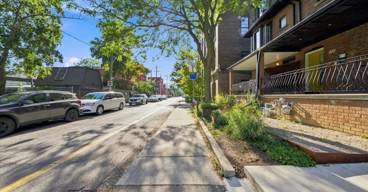 Lower-134 Argyle Street, Toronto, ON, M6J 1N9 - 24
