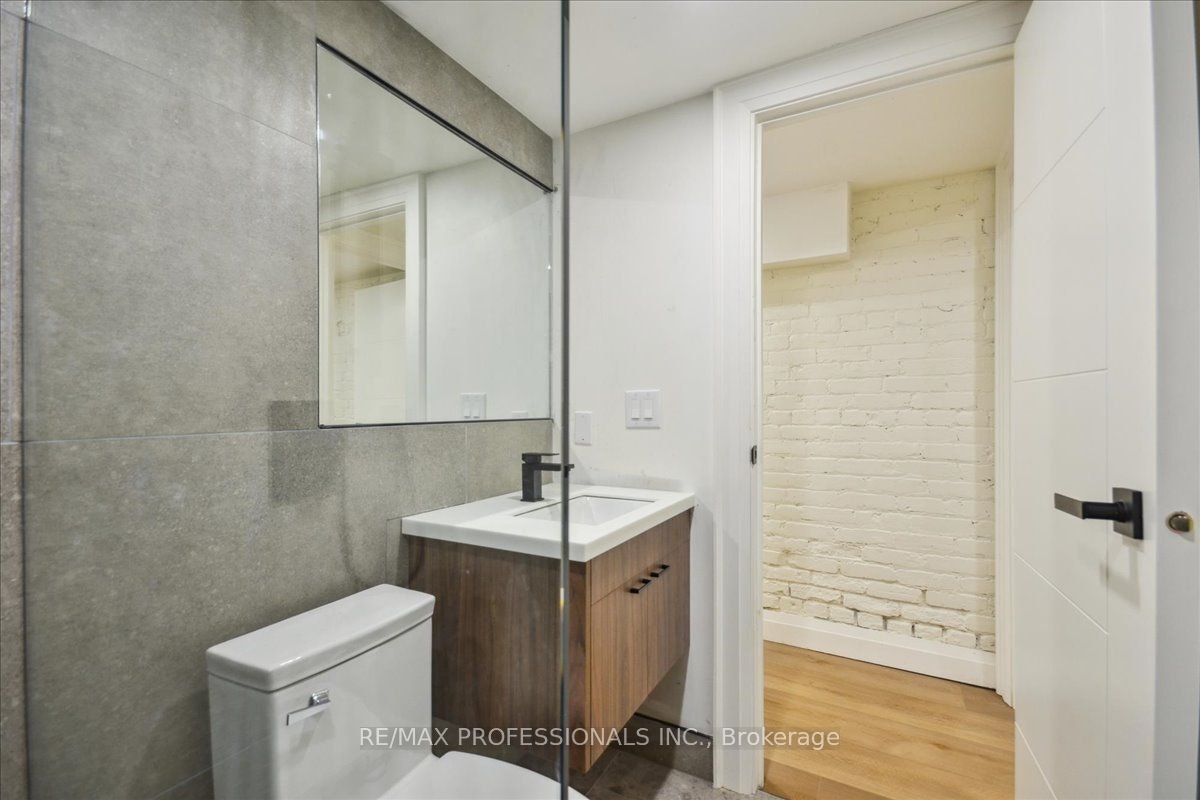 Lower-134 Argyle Street, Toronto, ON, M6J 1N9 - 15