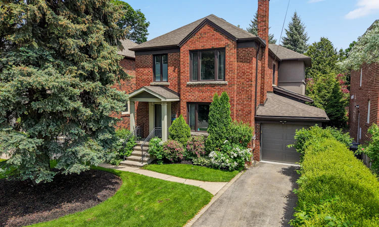 35 Belgrave Avenue